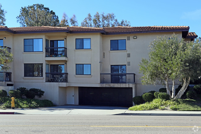 Foto del edificio - Forrest Bluff Senior Apartments