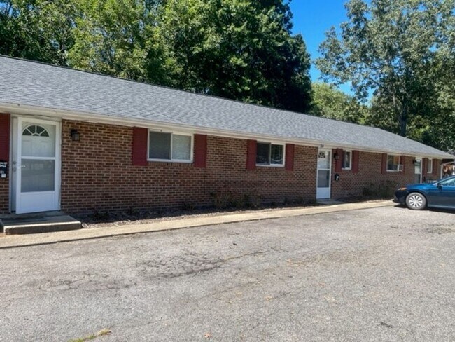 Building Photo - 114 Bim St