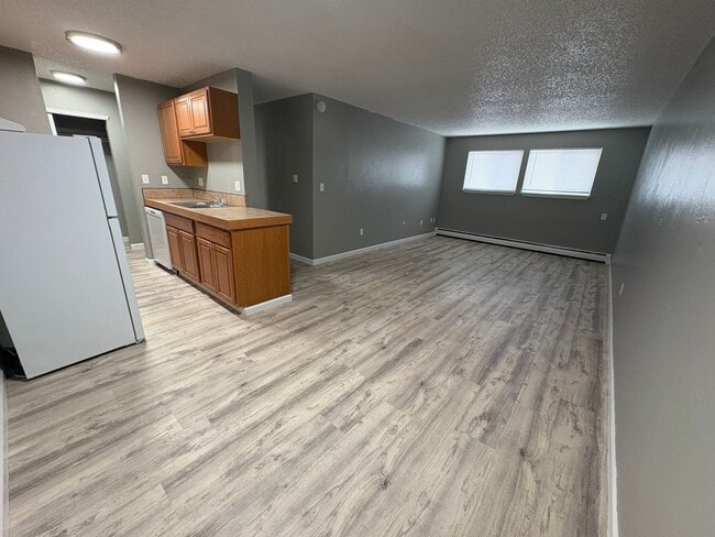 Interior Photo - Mountain Pointe Apartments