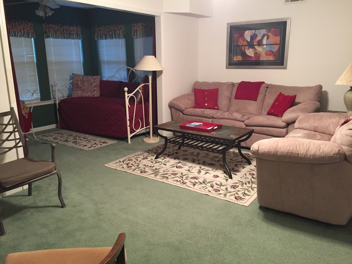 Primary Photo - 2278 Clearwater Dr