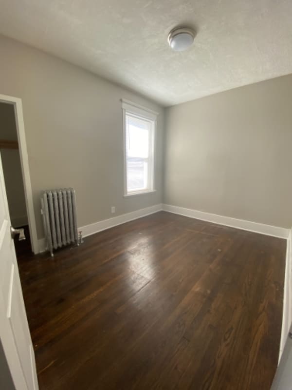 Building Photo - 6500 S Cottage Grove Ave