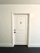 Building Photo - 317 W Main St