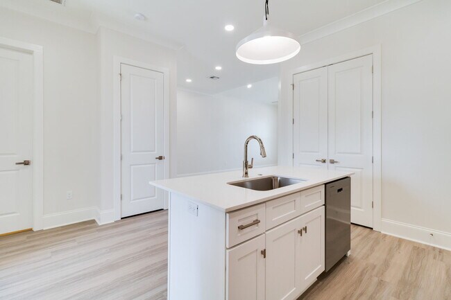 Foto del edificio - 110 Pilsbury Ln