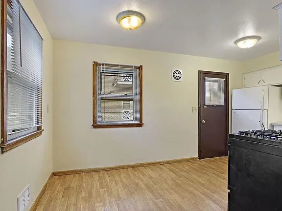 Foto del edificio - 6823 W Wedgewood Dr