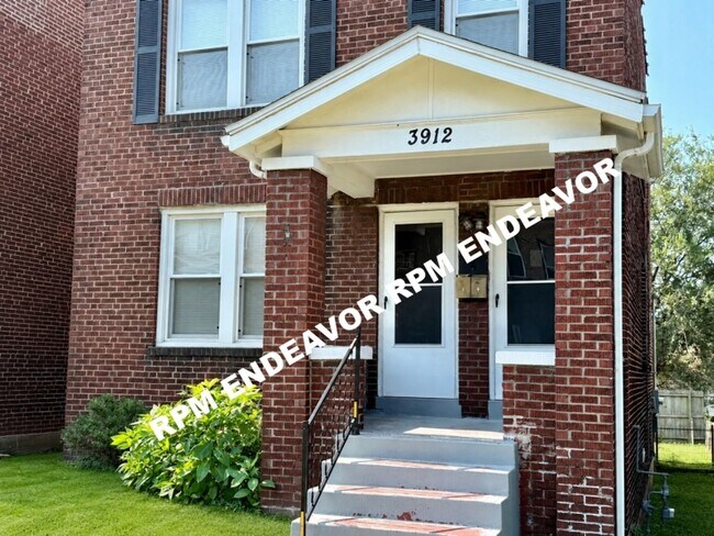 Building Photo - 3912 Miami St