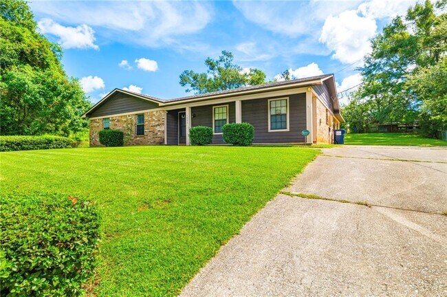 Foto del edificio - 5095 W Celtic Dr