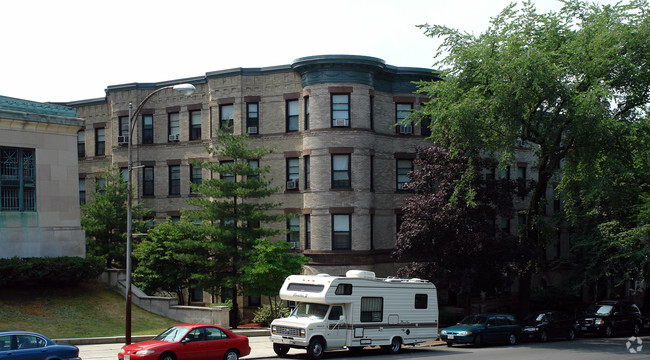 Building Photo - Garand Court Apartments