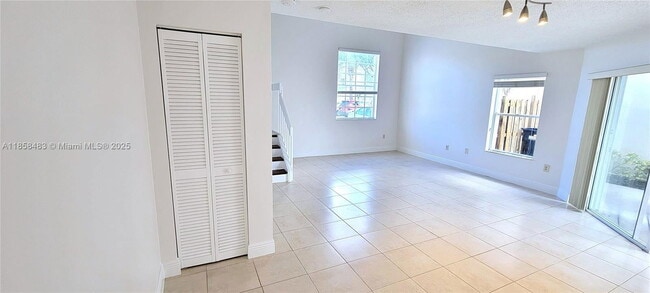 Foto del edificio - 11755 SW 102nd St
