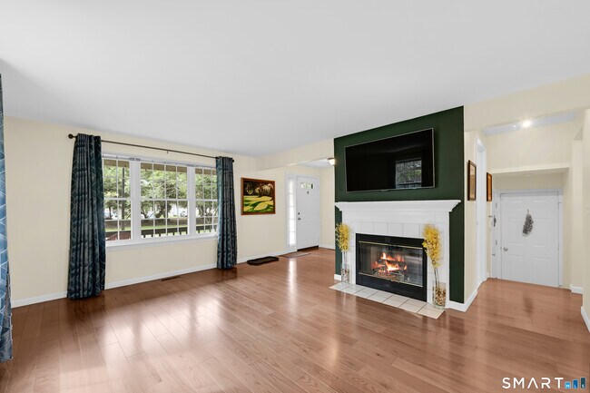 Foto del edificio - 2202 Meadowview Dr