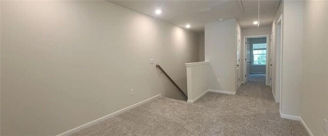 Building Photo - 1393 Vayda Ct