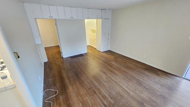 Foto del edificio - 519 N Gardner St