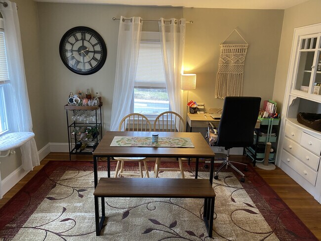 Building Photo - 8 Rumford Ave