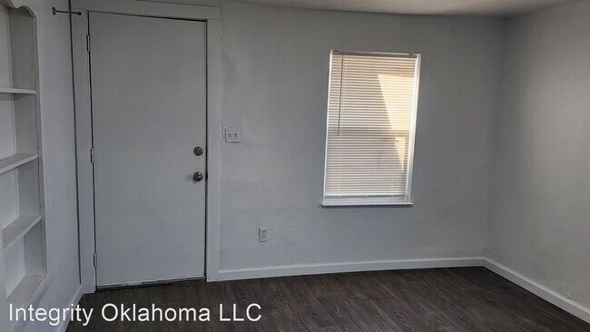 Building Photo - 3 br, 2 bath House - 540 NW 1st St.