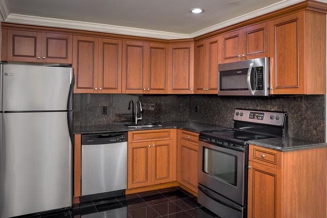 Interior Photo - Fairfield Centereach Gardens