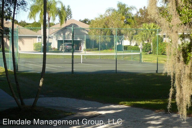 Building Photo - 2 br, 2 bath House - 364 Garden Grove PKWY