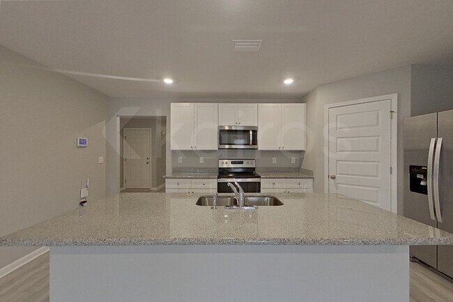 Foto del edificio - 133 Metalmark Dr