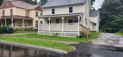 Building Photo - 54 Terrill St