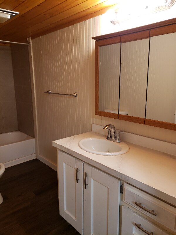 Foto del edificio - 618 11th St W