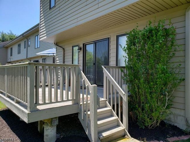 Building Photo - 41 McPeek Rd