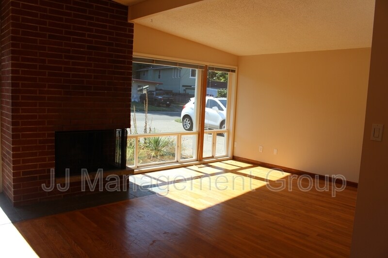 Foto principal - 16020 SE 9th St