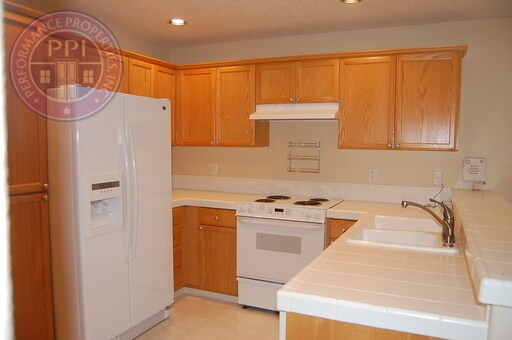 Foto del edificio - Contemporary Home Close to Intel & Nike!! Pet Friendly, Central Air