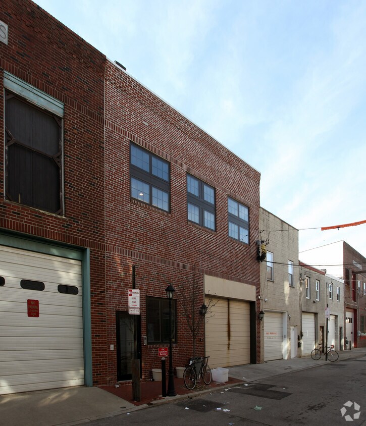 Primary Photo - 1214 Annin St
