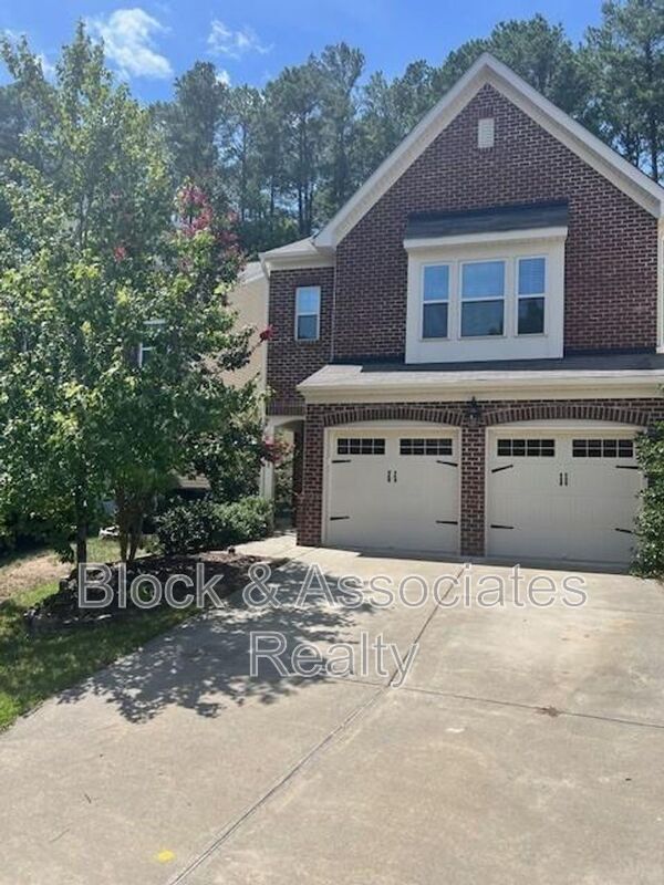 Foto del edificio - 1052 Spacious Skies Ln