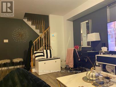 Building Photo - 8291 Tulip Tree Dr