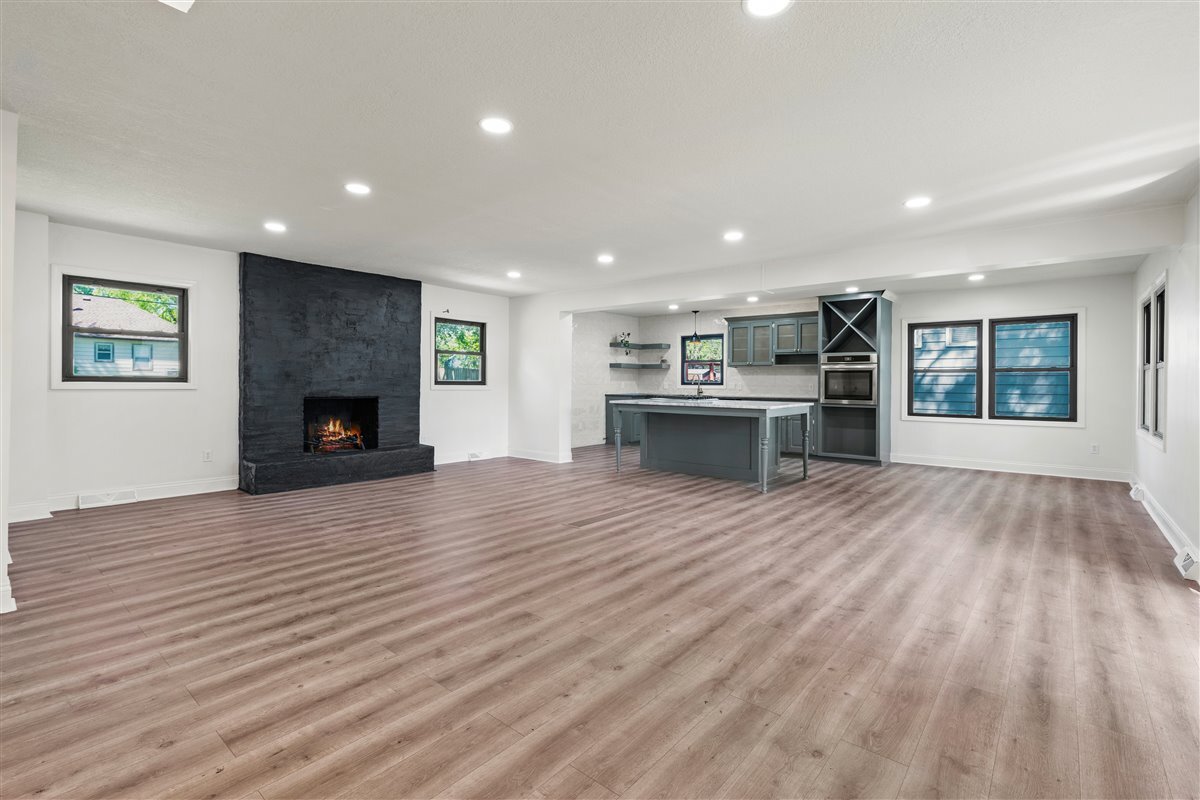 14118 W 93rd Ter, Lenexa, KS 66215 House Rental in Lenexa, KS