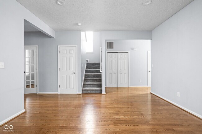 Foto del edificio - 2213 N Talbott St
