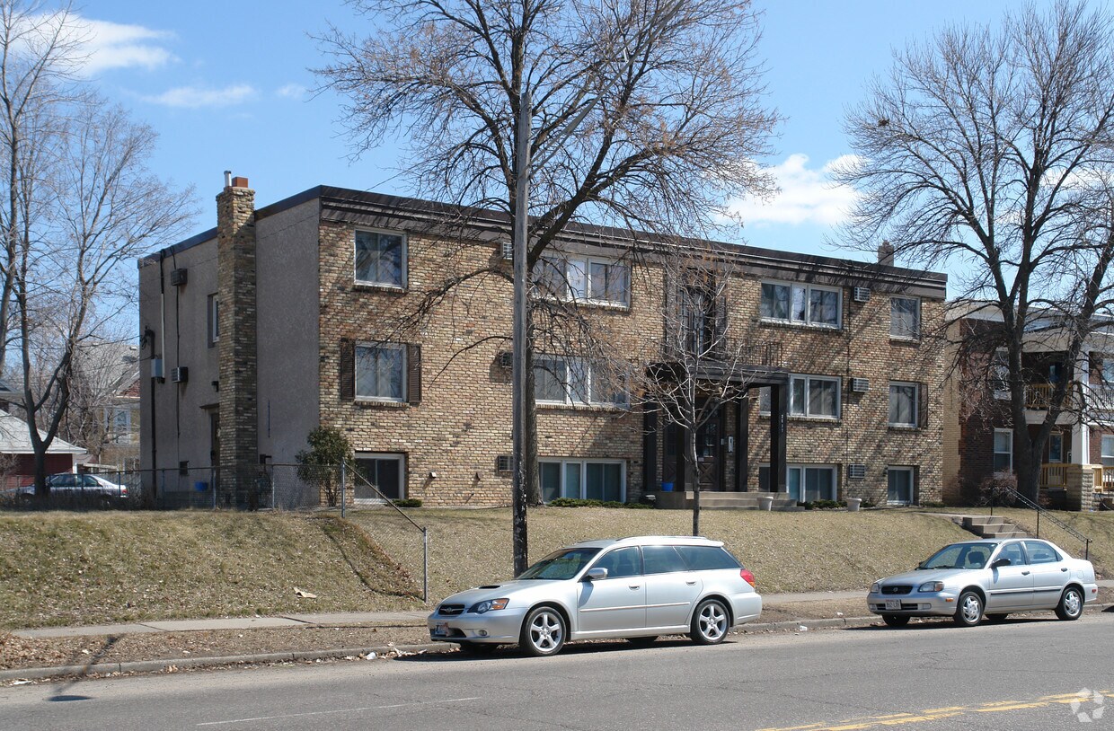 Foto del edificio - 2637 Lyndale Ave S