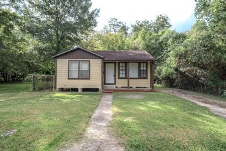 Building Photo - 3051 W Crockett St