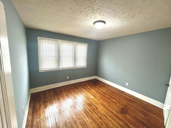 Foto del edificio - 1137 Muskegon Ave NW