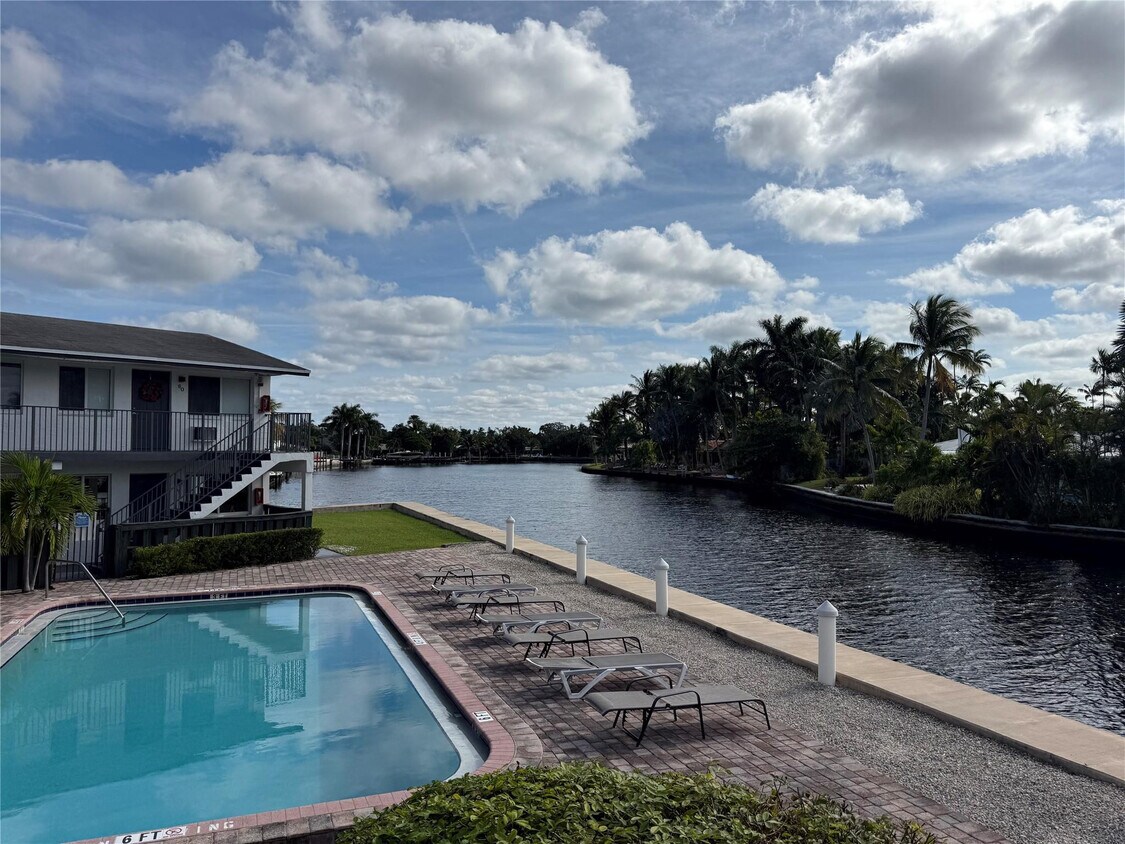 Foto principal - 1818 E Oakland Park Blvd