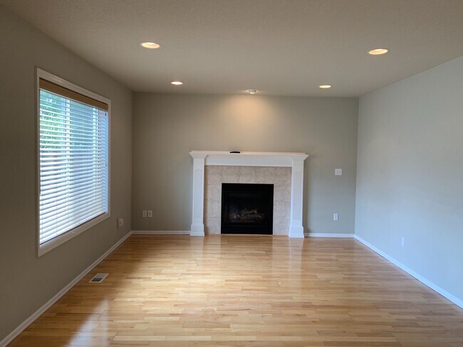 Foto del edificio - 4 Bedroom House ~ South Corvallis