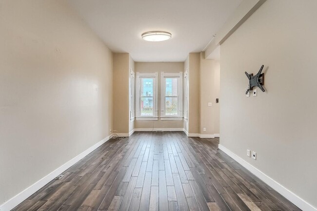 Building Photo - 3 Bedroom single family home in Denver
