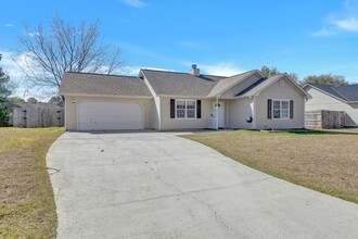 Building Photo - 110 Foxlair Dr