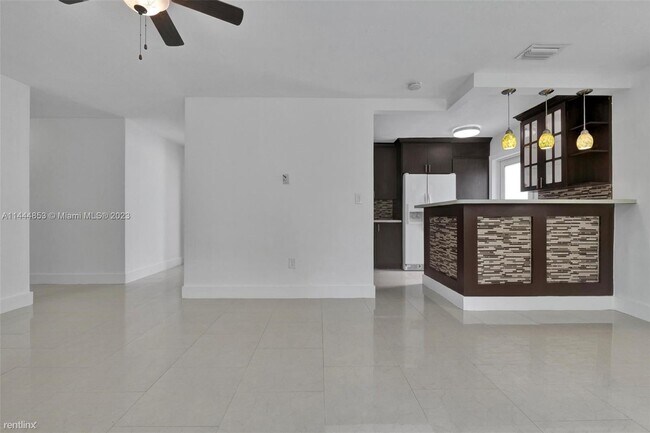 Building Photo - 3 br, 1 bath House - 7041 Taylor St