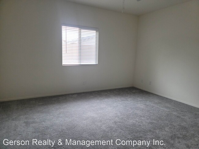 Building Photo - 3 br, 2 bath House - 3009 N. Majestic Court
