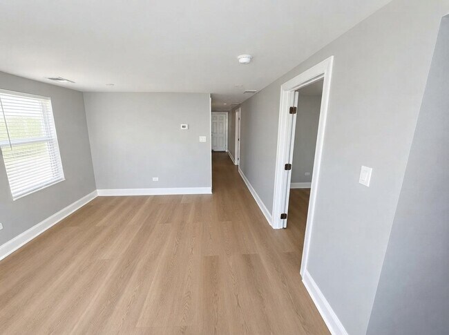 Foto del edificio - 1504 Grove Ave
