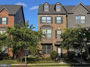 Building Photo - 22348 Philanthropic Dr