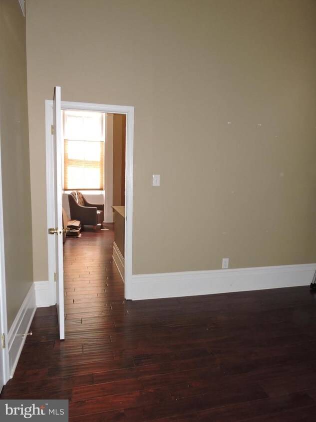 Foto principal - 925 Pine St