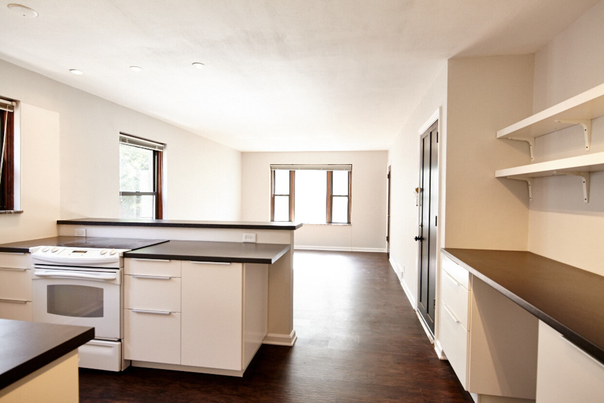 Foto principal - 909 Concordia Lane