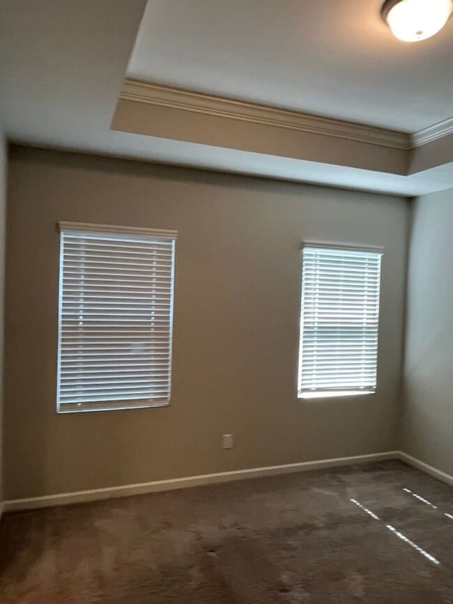 Building Photo - Single Family Ranch Home