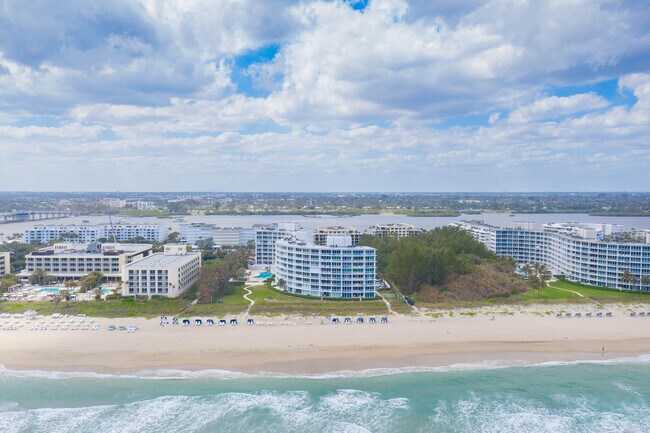 Building Photo - 2780 S Ocean Blvd