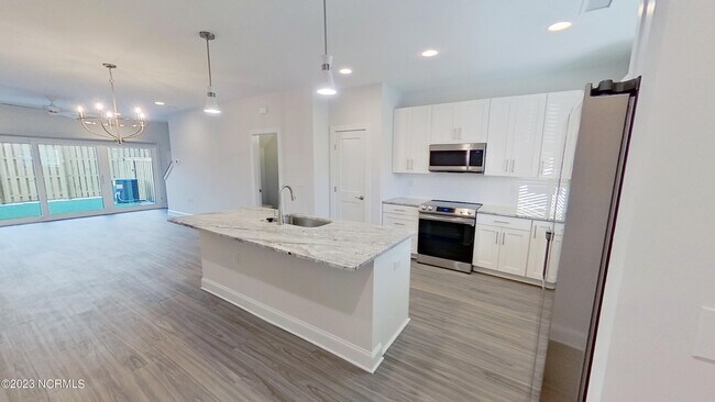 Foto del edificio - 8742 Sandy Rdg Lp