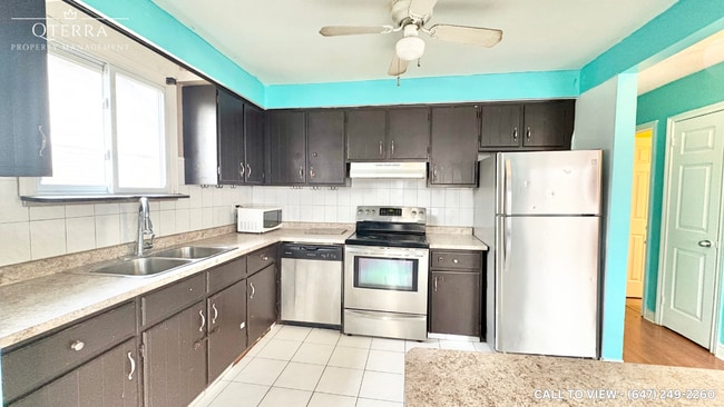 Photo du bâtiment - 104 Capreol Crt