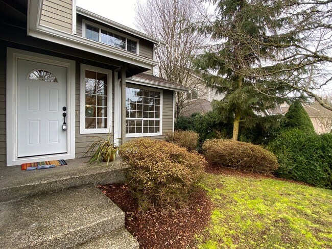Foto del edificio - Beautiful 4BR Home in Hillshire Terrace