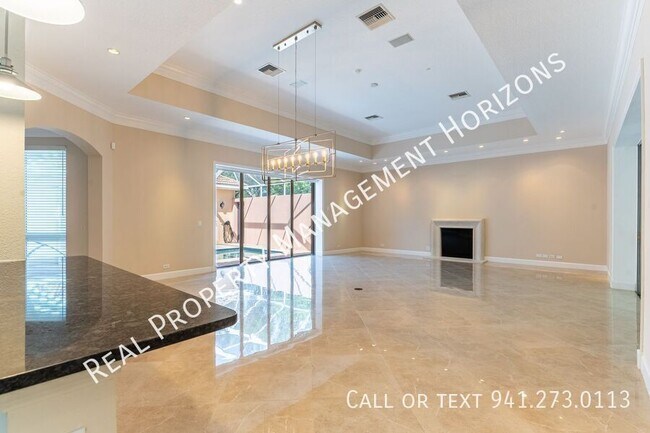 Foto del edificio - 6914 Stanhope Pl