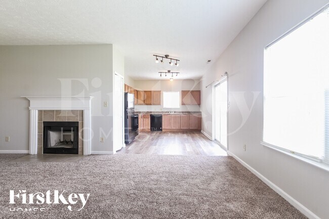 Foto del edificio - 8310 Chesterhill Ln